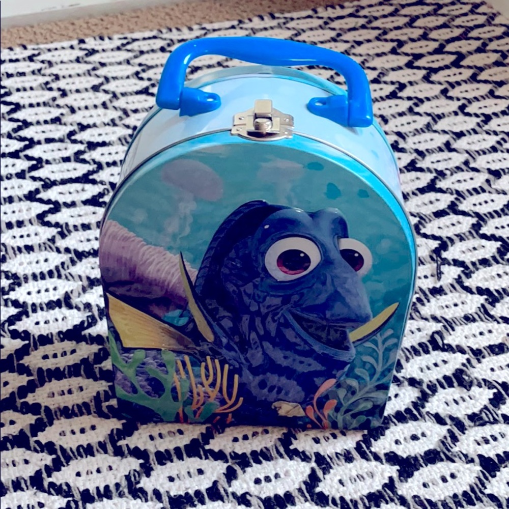 Finding Dory Figurines